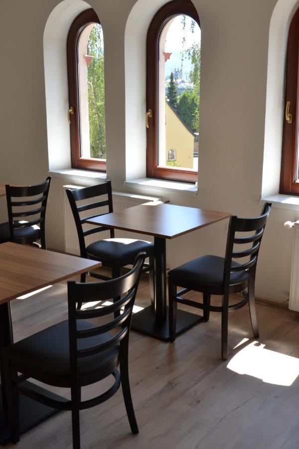 Hotel Decin Na Skrivance 외부 사진