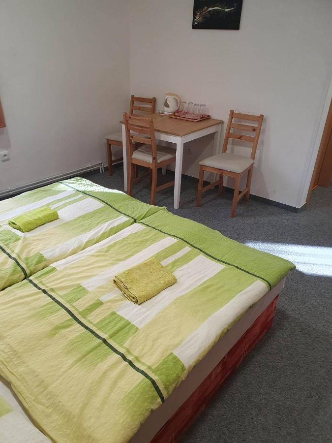 Hotel Decin Na Skrivance 외부 사진