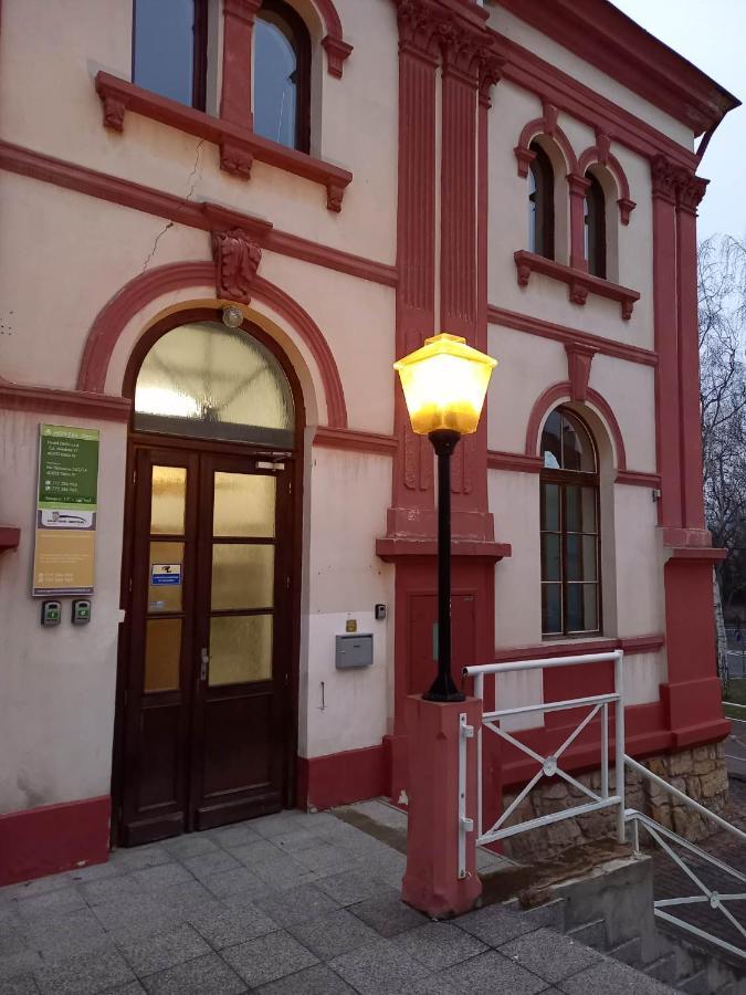 Hotel Decin Na Skrivance 외부 사진