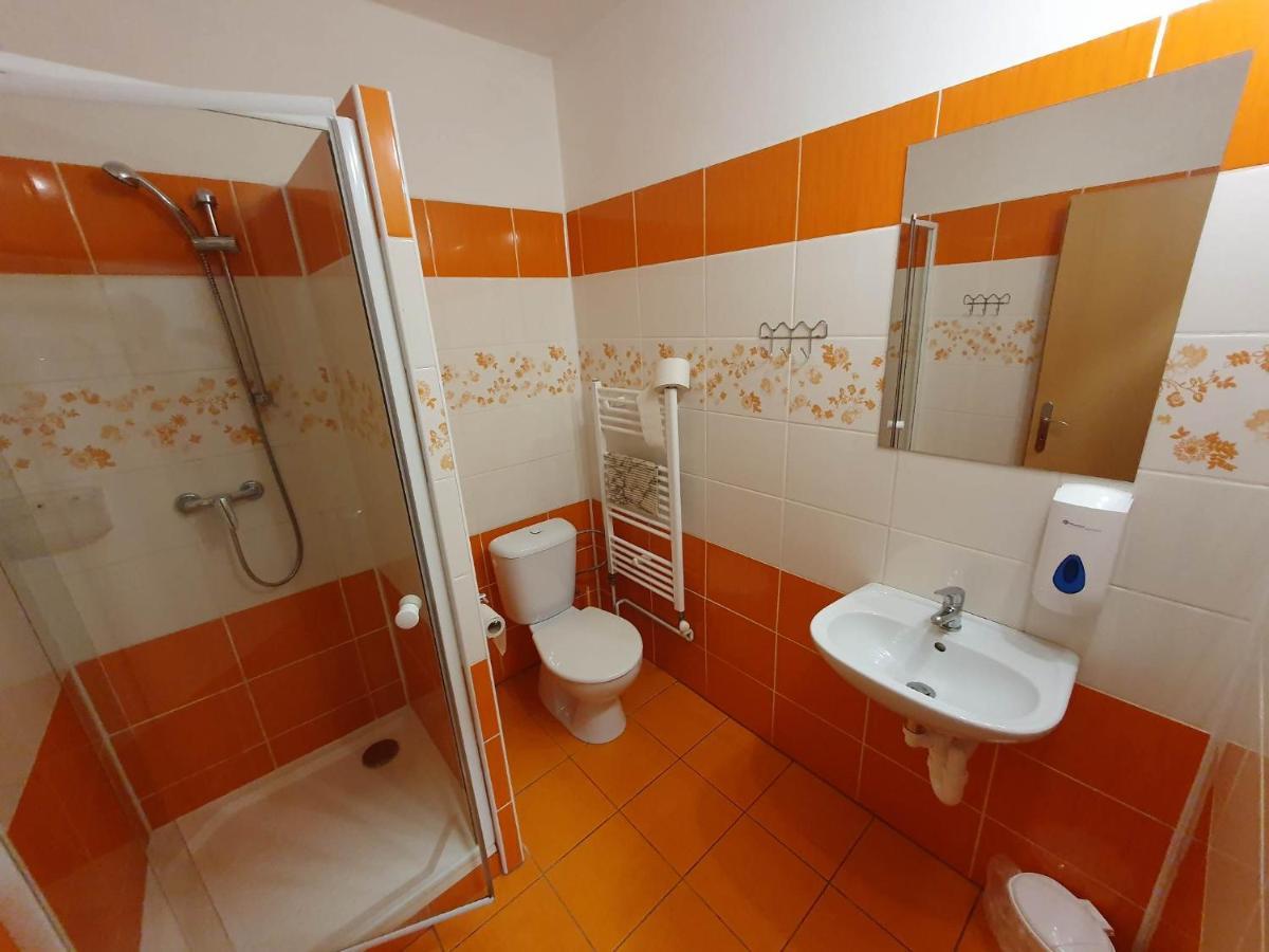 Hotel Decin Na Skrivance 외부 사진