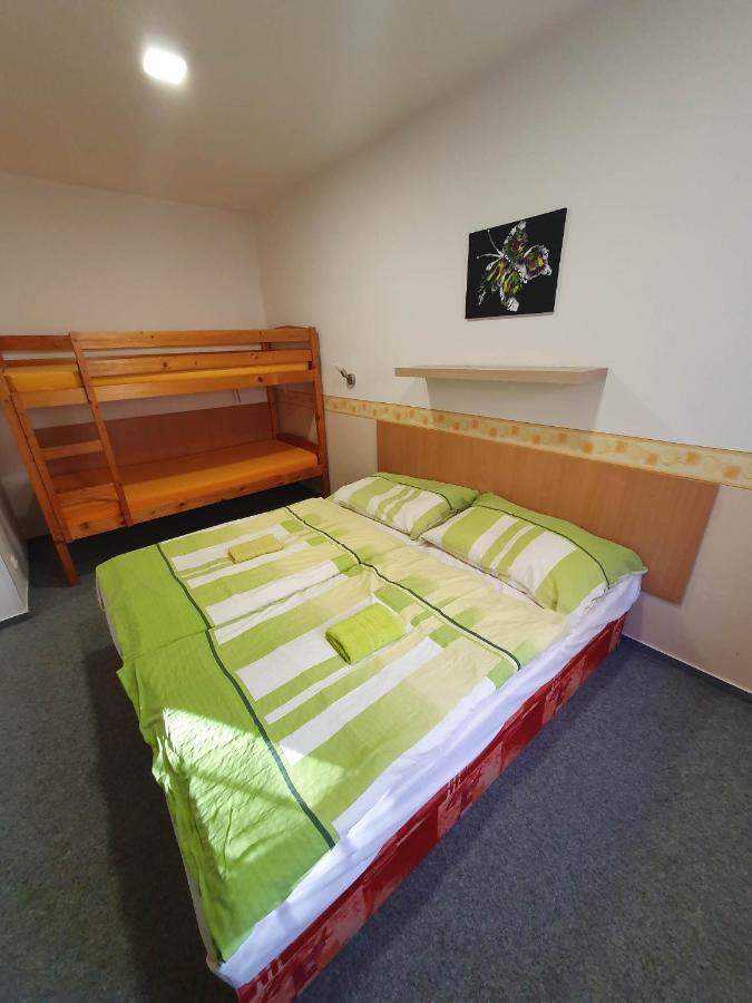 Hotel Decin Na Skrivance 외부 사진