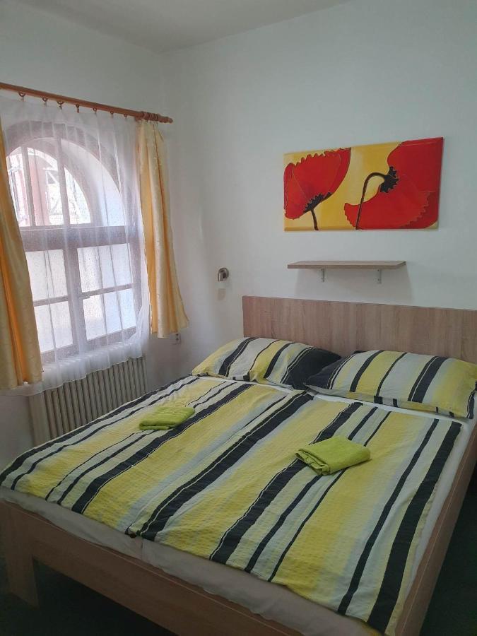 Hotel Decin Na Skrivance 외부 사진